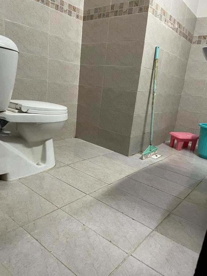 Marine Tower Apartment Равалпинди Екстериор снимка